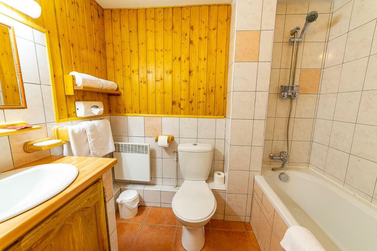 Le Grand Tetras Hotel Saint-Vérand Quarto foto